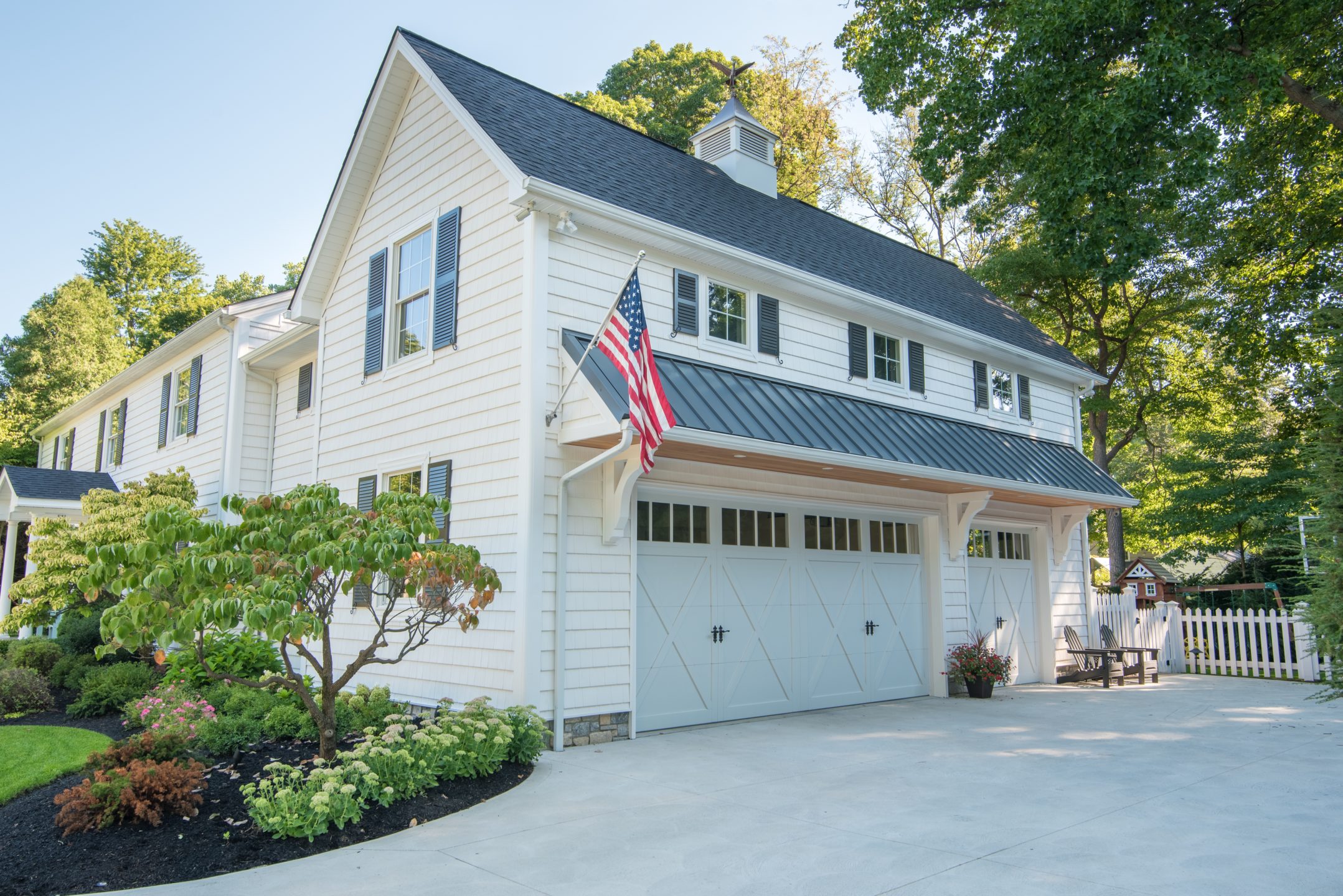 Evergreen_projects_bay_village_traditional_ext_front_wide