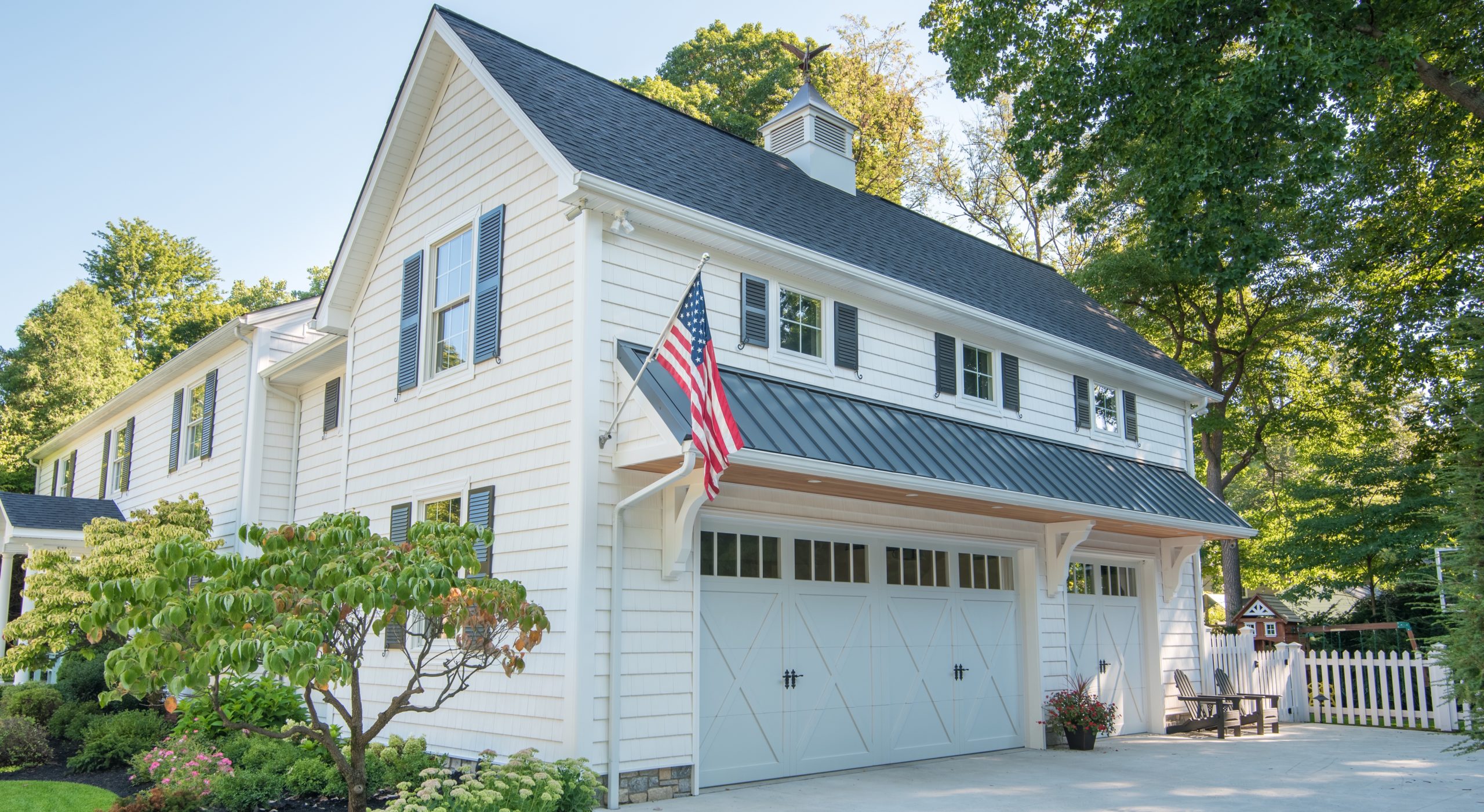 Evergreen_projects_bay_village_traditional_ext_front_wide_cover