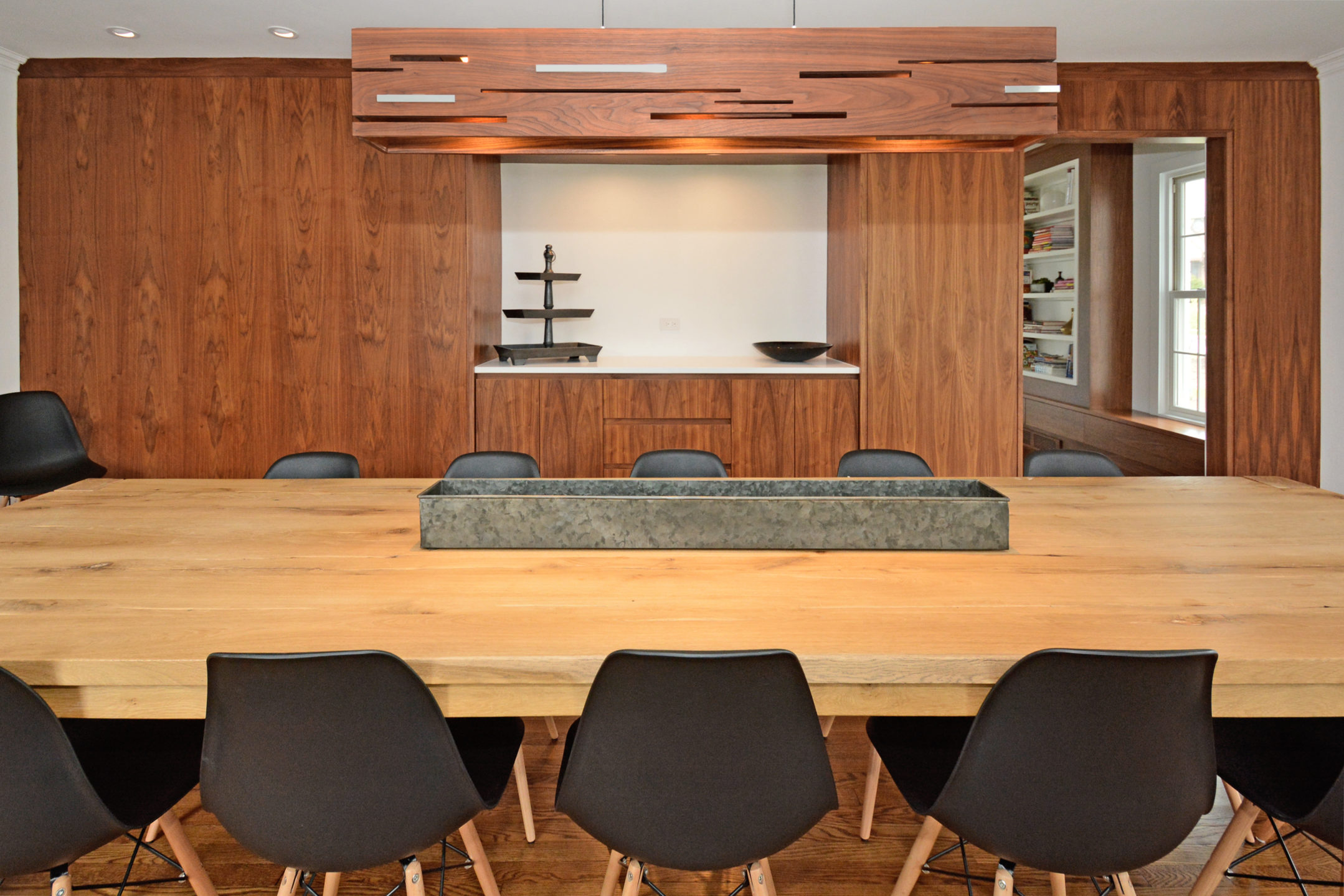 evergreen-portfolio-kensington-modern-revival-interior-DR-dining-room-wide-2