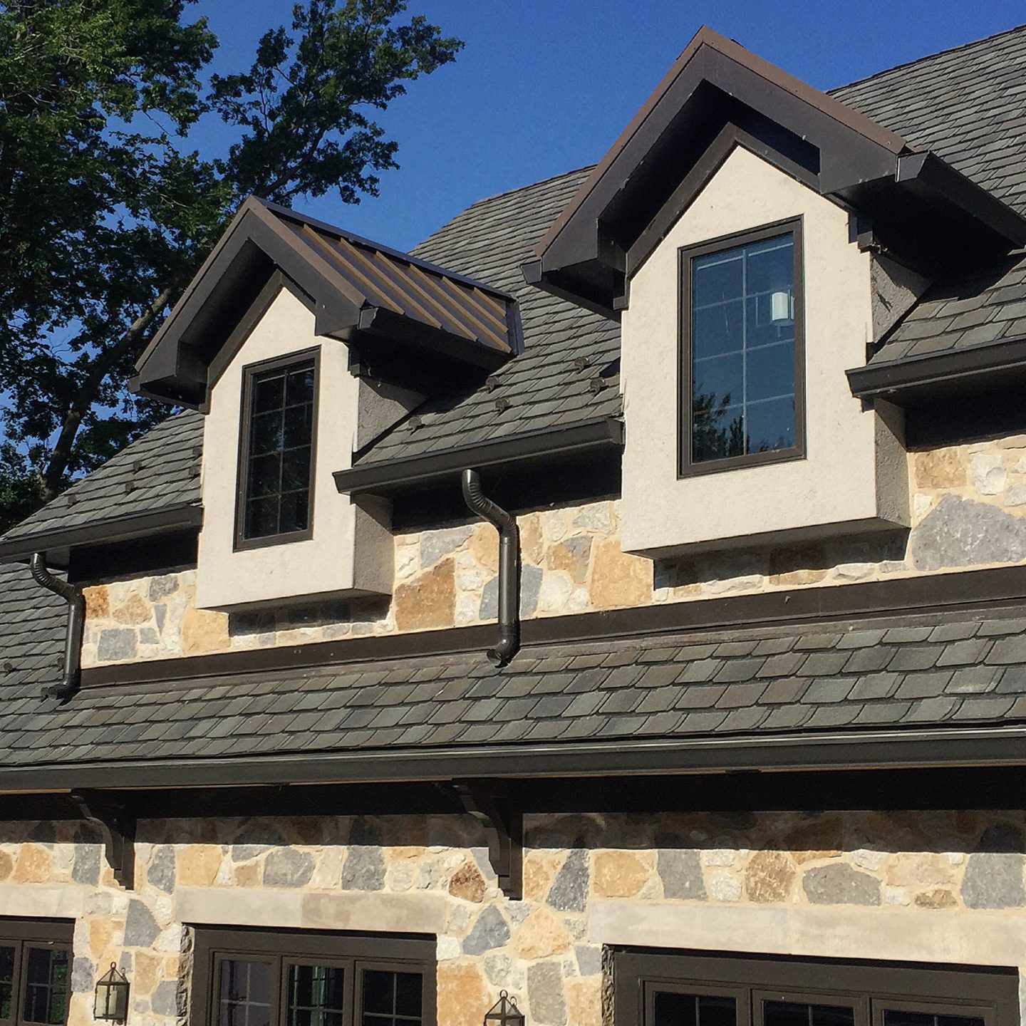 evergreen-portfolio-lakewood-french-country-tudor-exterior-windows